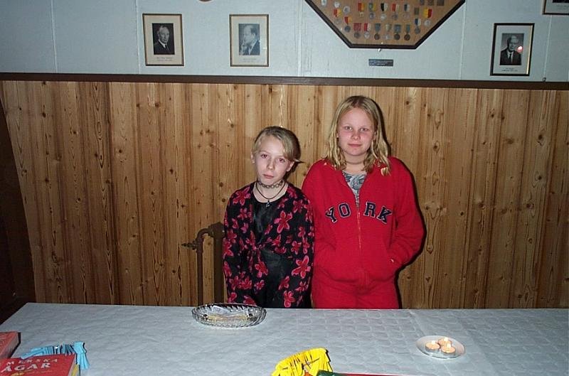 Mingel.