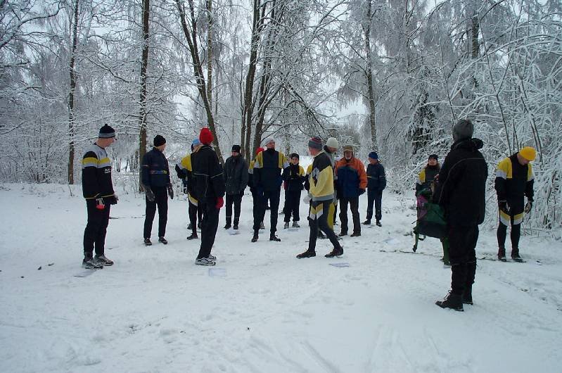 Uppställning vid kartorna.