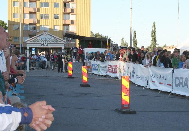 Start och mål för superelitens sprint inne i Söderhamn.