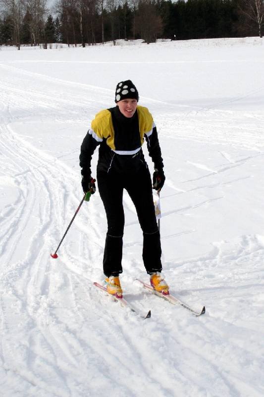 Anna stakar i mål.