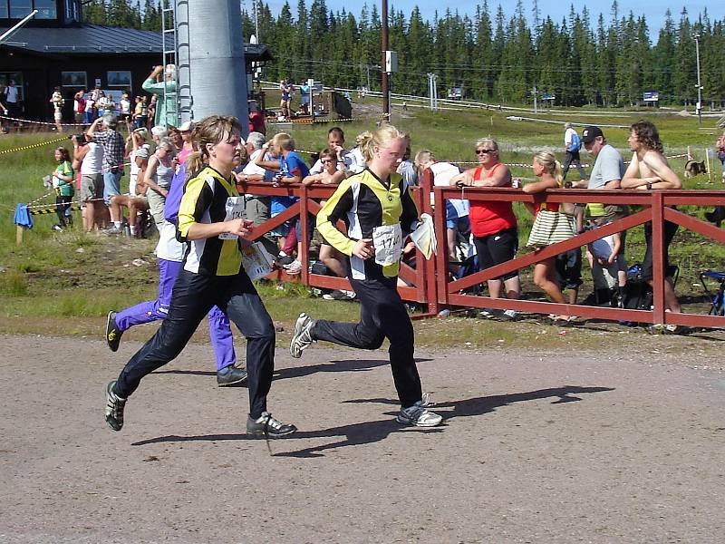 Jessica Hallros pch Mari Arvidsson.