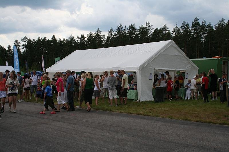 Den välbesökta markan.