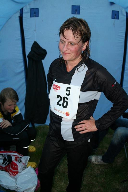 Jessica har sprungit färdigt i ösregnet.