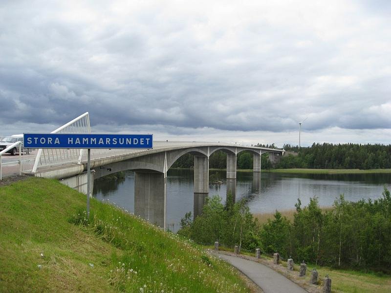 Bron över Stora Hammarsundet.