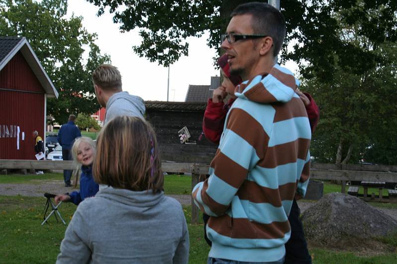 Löparna börjar samlas.
